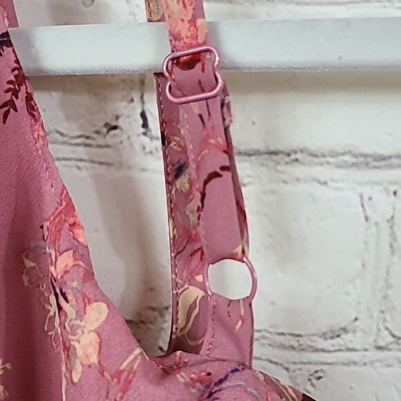 TORRID Lace-Up Cold Shoulder Blouse Georgette Floral Dusty Rose Ruffled Pink Top - Picture 10 of 11